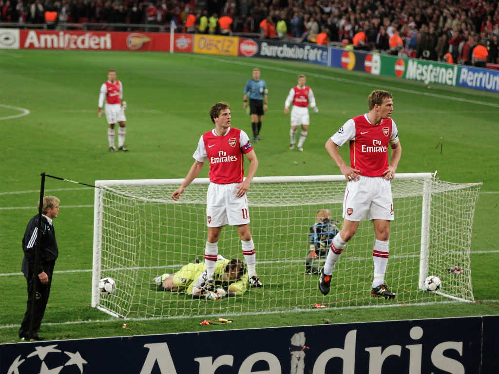 阿森纳05欧冠失利拜仁的原因剖析 阿森纳05欧冠失利拜仁的原因剖析